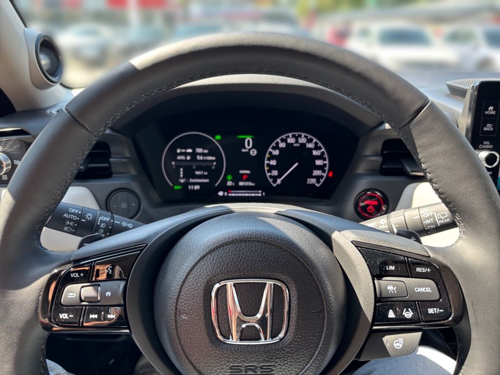 Fahrzeugabbildung Honda HR-V e:HEV 1.5 i-MMD Hybrid Advance Style *360°*