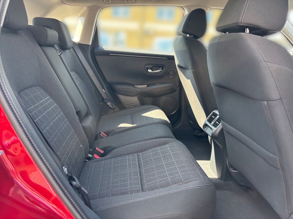 Fahrzeugabbildung Honda ZR-V e:HEV 2.0 i-MMD Hybrid Elegance