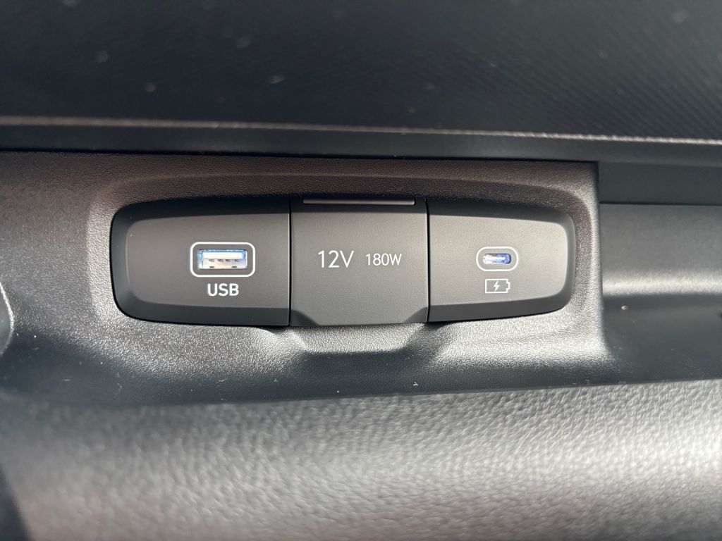 Fahrzeugabbildung Hyundai INSTER 42kWh Trend + Effizienz Paket