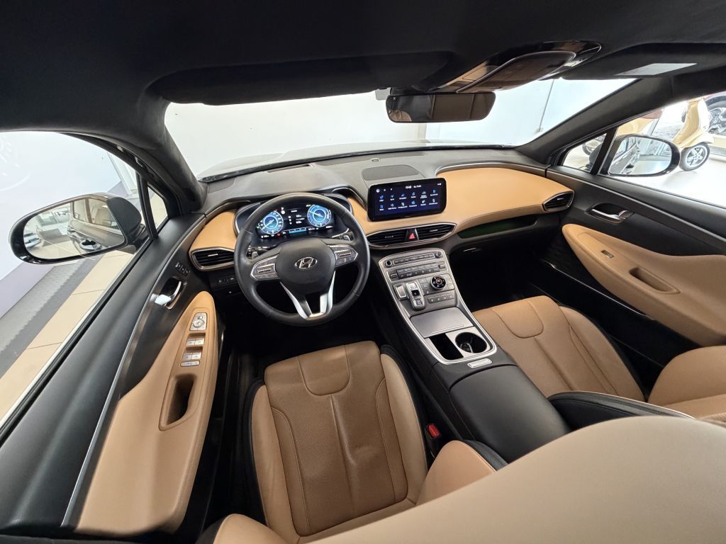 Fahrzeugabbildung Hyundai SANTA FE 1.6 Plugin-Hybrid 4WD Signature