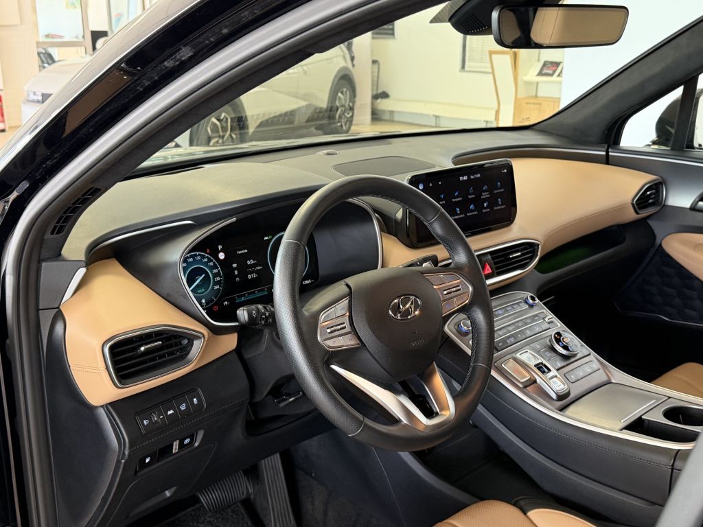 Fahrzeugabbildung Hyundai SANTA FE 1.6 Plugin-Hybrid 4WD Signature