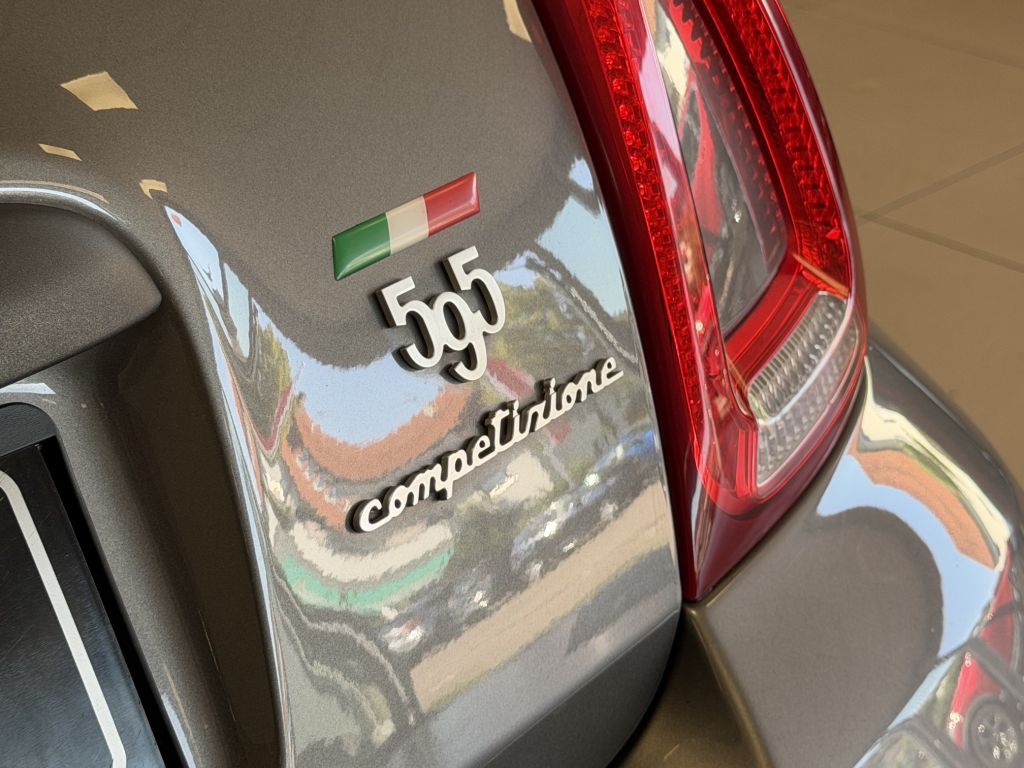 Fahrzeugabbildung Abarth 595 Competizione G-TECH