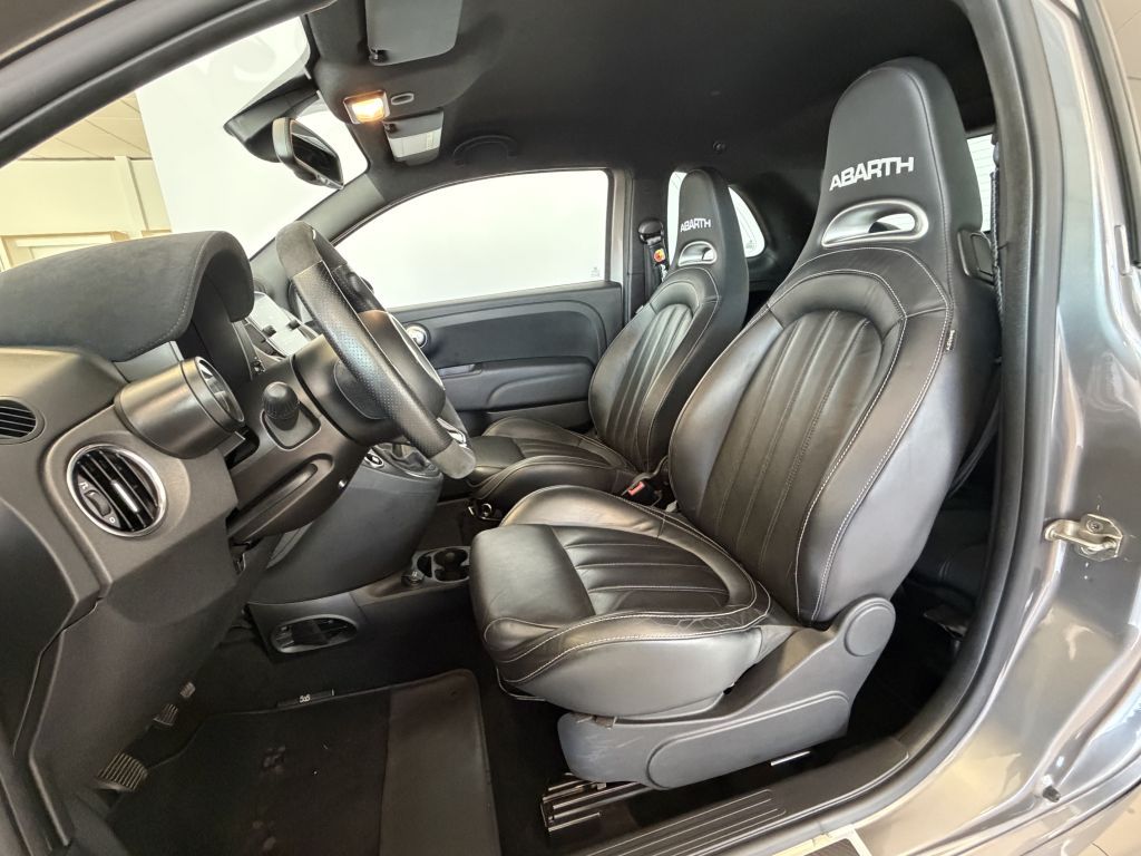 Fahrzeugabbildung Abarth 595 Competizione G-TECH