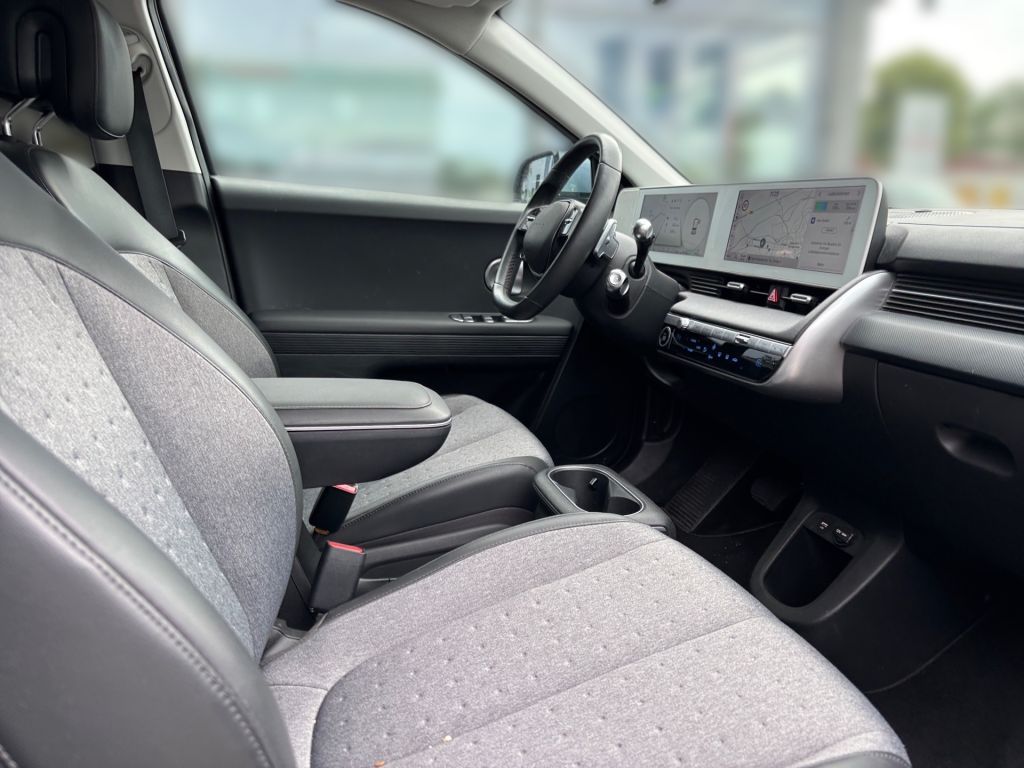 Fahrzeugabbildung Hyundai IONIQ 5 58 kWh Techniq *1HD*SHZ*LHZ*CAM*LED*