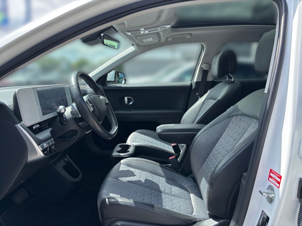 Fahrzeugabbildung Hyundai IONIQ 5 77,4 kWh 4WD Techniq* Assistenz-P*Pano*B