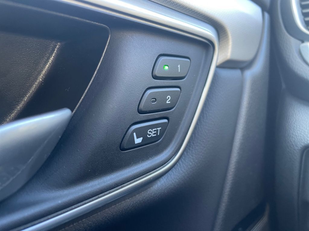 Fahrzeugabbildung Honda CR-V e:HEV 2.0 i-MMD Hybrid 4WD Executive*AHK*WR