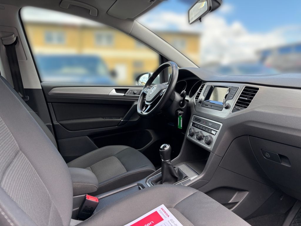 Fahrzeugabbildung Volkswagen Golf Sportsvan 1.2 TSI (BlueMotion Technology) C