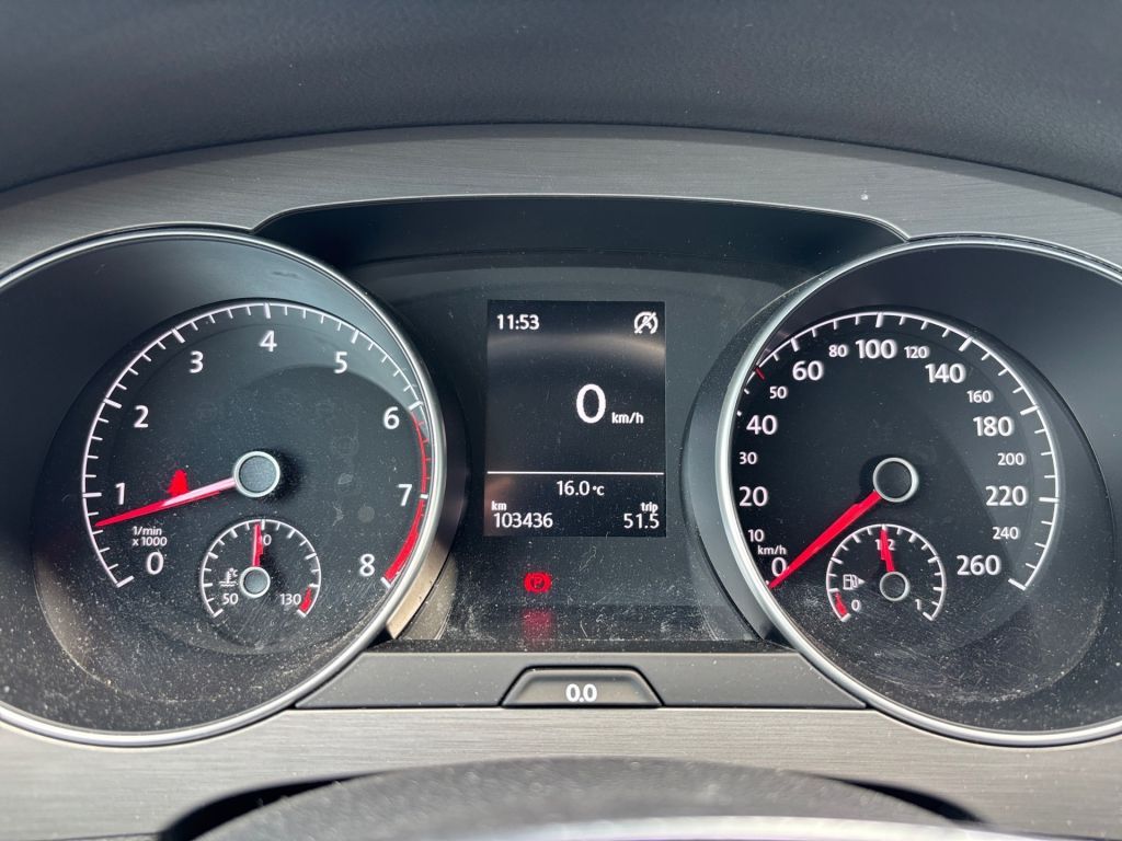 Fahrzeugabbildung Volkswagen Golf Sportsvan 1.2 TSI (BlueMotion Technology) C