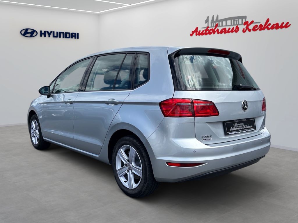 Fahrzeugabbildung Volkswagen Golf Sportsvan 1.2 TSI (BlueMotion Technology) C