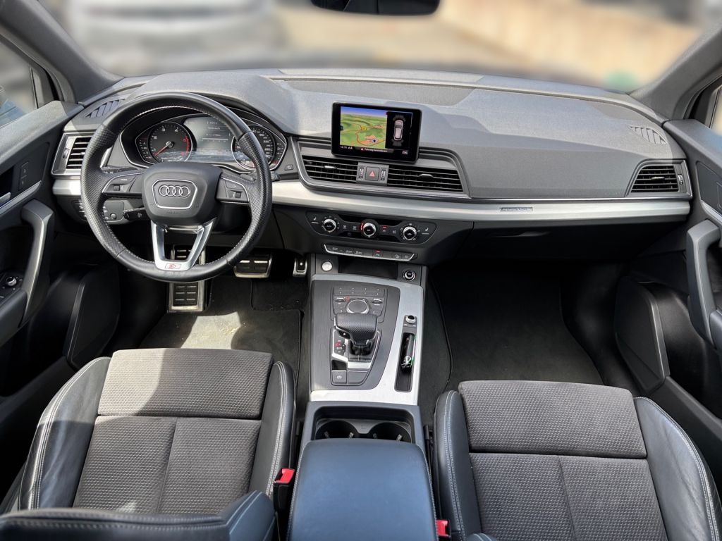 Fahrzeugabbildung Audi Q5 45 TDI quattro tiptronic sport *Paket S-Line*