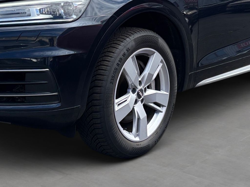 Fahrzeugabbildung Audi Q5 45 TDI quattro tiptronic sport *Paket S-Line*