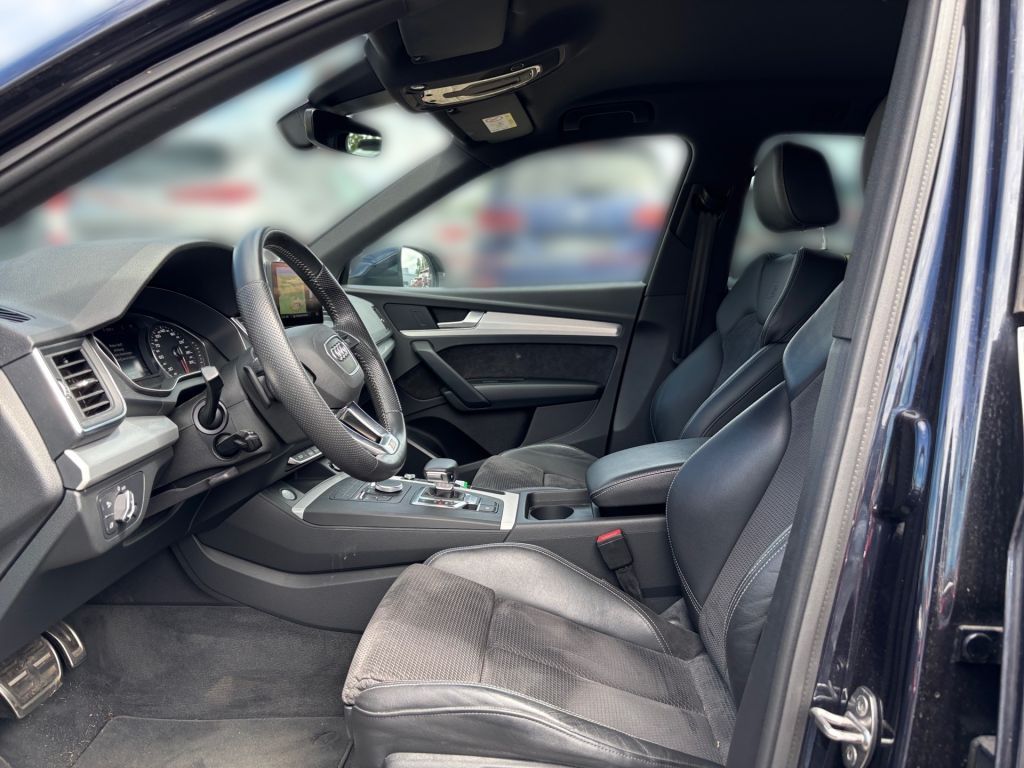 Fahrzeugabbildung Audi Q5 45 TDI quattro tiptronic sport *Paket S-Line*