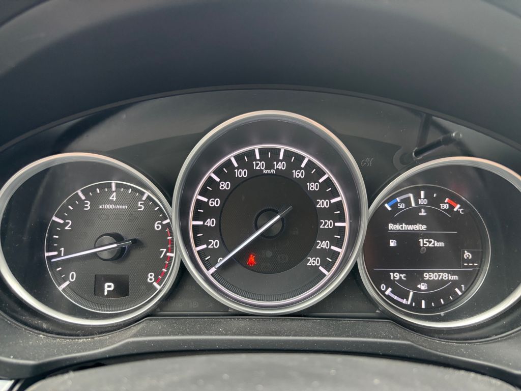 Fahrzeugabbildung Mazda CX-5 SKYACTIV-G 194 Aut.FWD Signature*Ganzjahres
