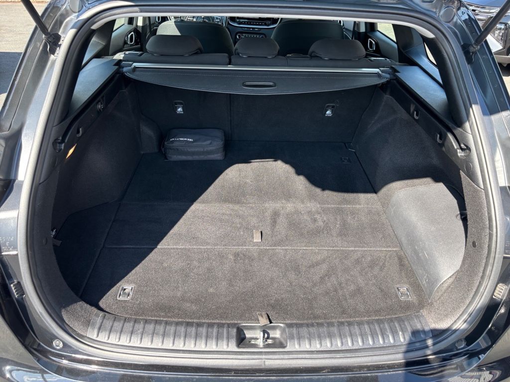 Fahrzeugabbildung Kia Ceed SW 1.6 GDI DCT OPF PHEV Spirit *unfallfrei*