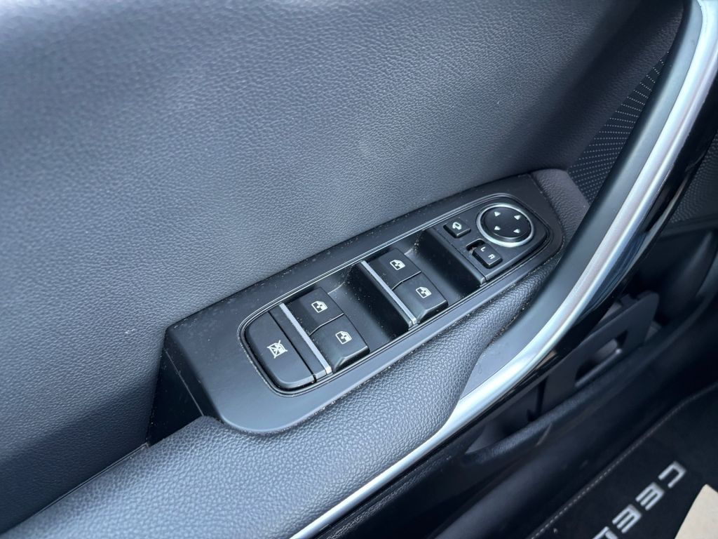 Fahrzeugabbildung Kia Ceed SW 1.6 GDI DCT OPF PHEV Spirit *unfallfrei*