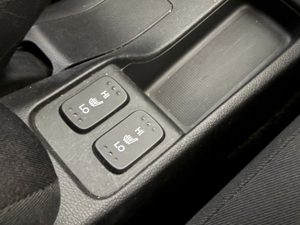 Fahrzeugabbildung Honda Jazz 1.3 i-VTEC Comfort + Anhängerkupplung +