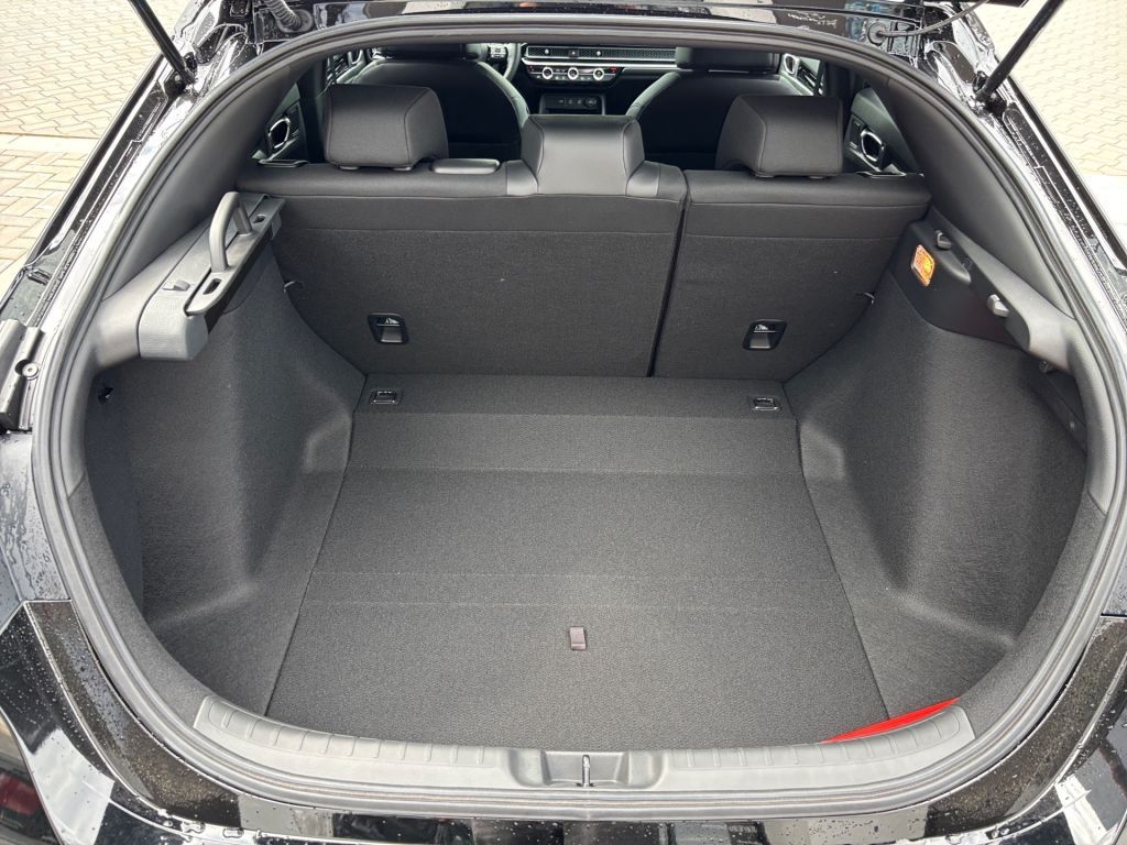 Fahrzeugabbildung Honda Civic e:HEV 2.0 i-MMD Hybrid Sport