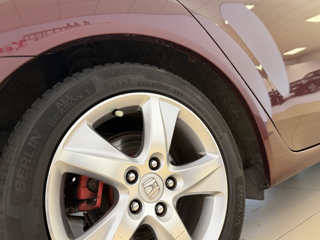 Fahrzeugabbildung Honda Accord 2.0 Lifestyle + AHK +