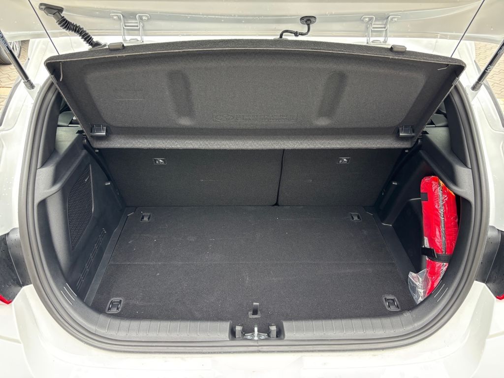 Fahrzeugabbildung Hyundai i20 1.0 T-GDI DCT Blackline