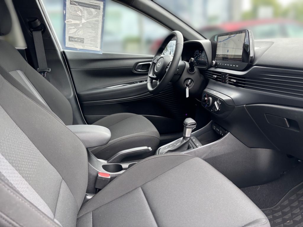 Fahrzeugabbildung Hyundai i20 1.0 T-GDI DCT Blackline