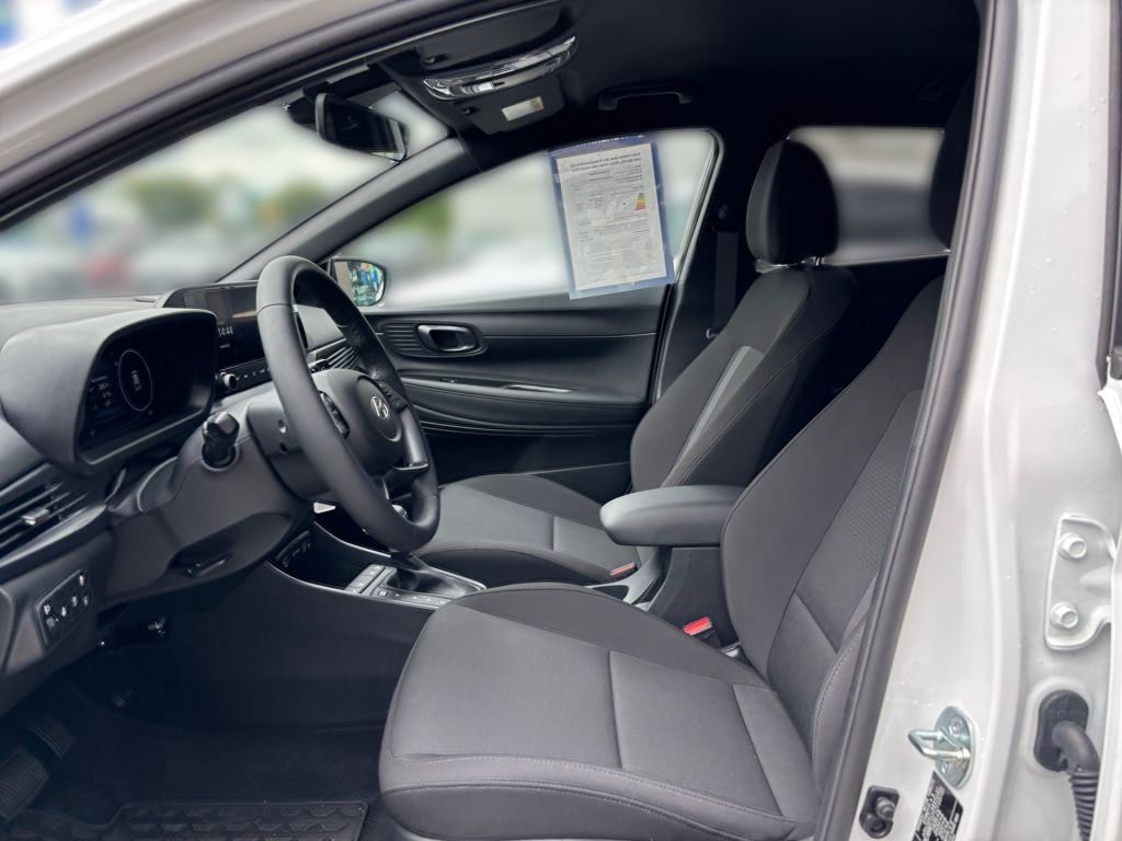 Fahrzeugabbildung Hyundai i20 1.0 T-GDI DCT Blackline