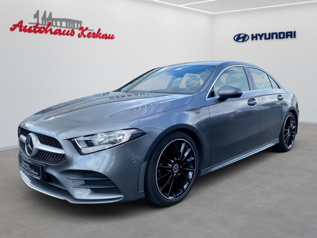 Mercedes-Benz A 220 d 8G-DCT AMG Line *8fach bereift* Fahrassi