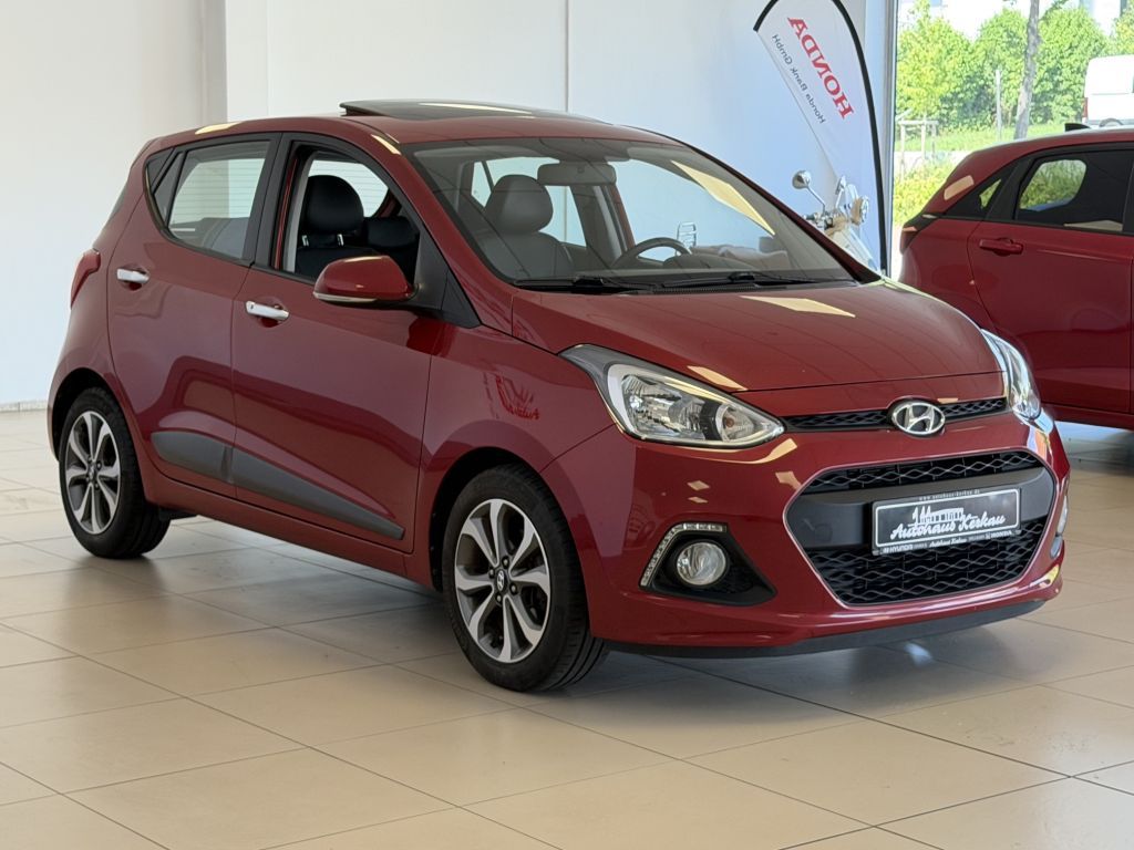 Fahrzeugabbildung Hyundai i10 1.2 Style + 1.Hand + Schiebedach + Winterräd