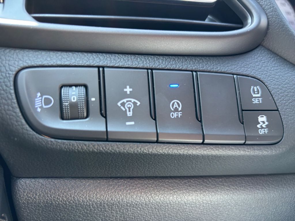 Fahrzeugabbildung Hyundai i30 1.6 T-GDI DCT Trend + Pano