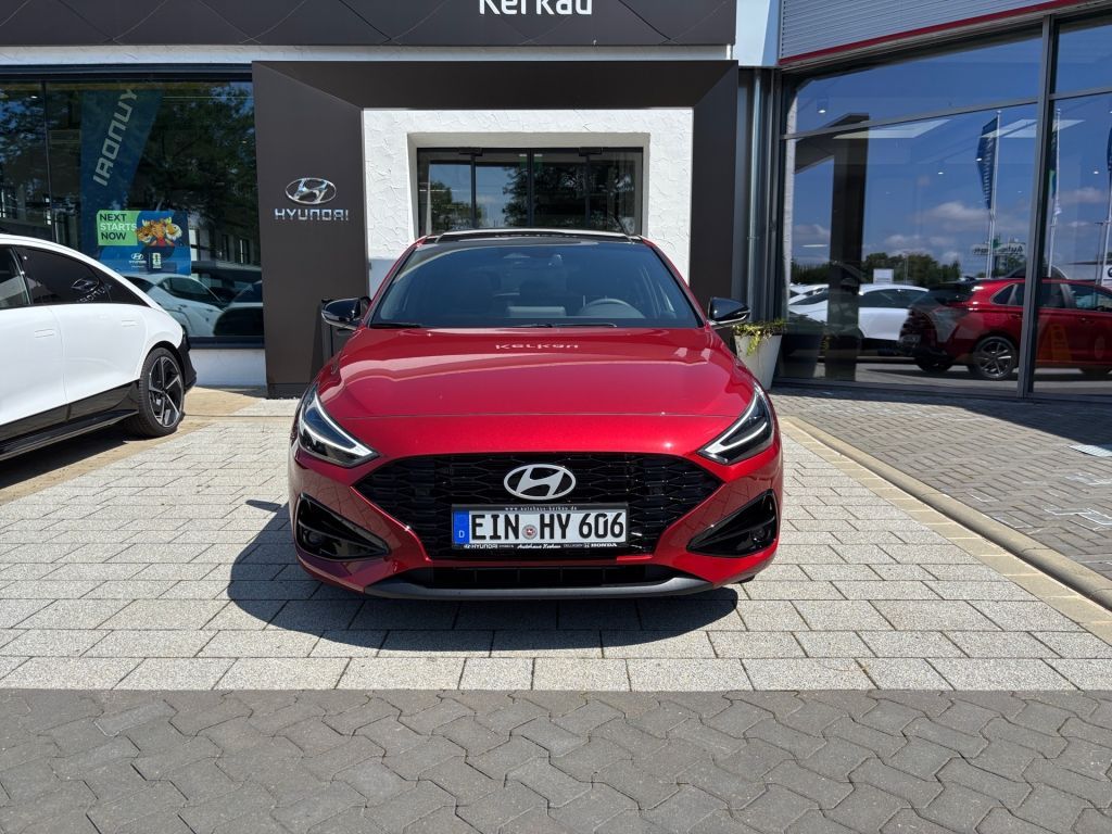 Fahrzeugabbildung Hyundai i30 1.6 T-GDI DCT Trend + Pano