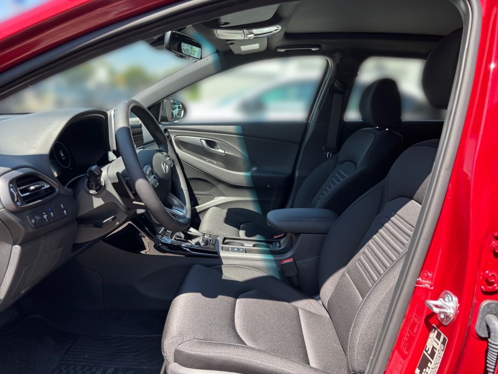 Fahrzeugabbildung Hyundai i30 1.6 T-GDI DCT Trend + Pano