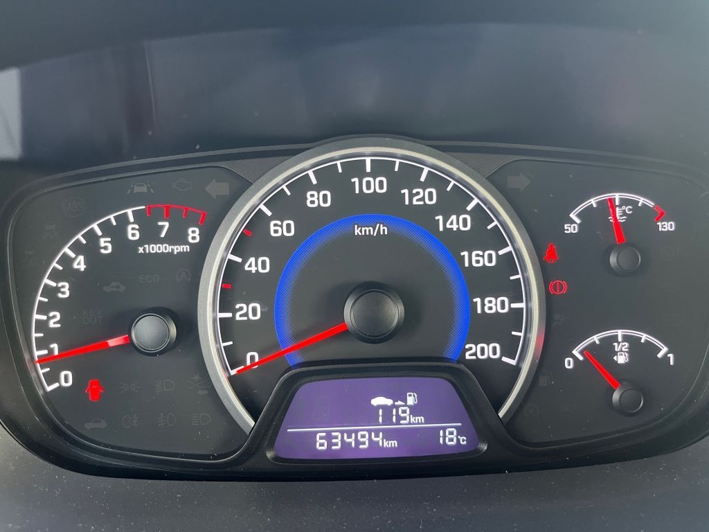 Fahrzeugabbildung Hyundai i10 1.0 Trend
