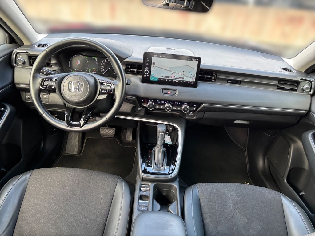 Fahrzeugabbildung Honda HR-V e:HEV 1.5 i-MMD Hybrid Advance +1HD+AHK+