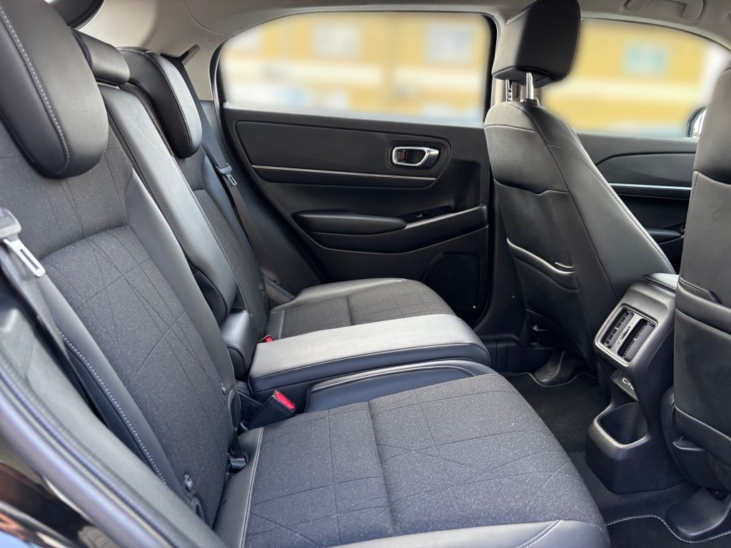 Fahrzeugabbildung Honda HR-V e:HEV 1.5 i-MMD Hybrid Advance +1HD+AHK+