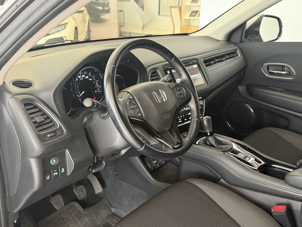 Fahrzeugabbildung Honda HR-V 1.5 i-VTEC Elegance + LED + R.Kamera +