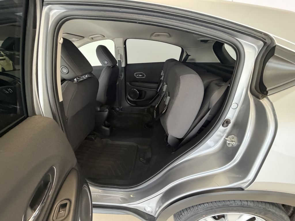 Fahrzeugabbildung Honda HR-V 1.5 i-VTEC Elegance + LED + R.Kamera +
