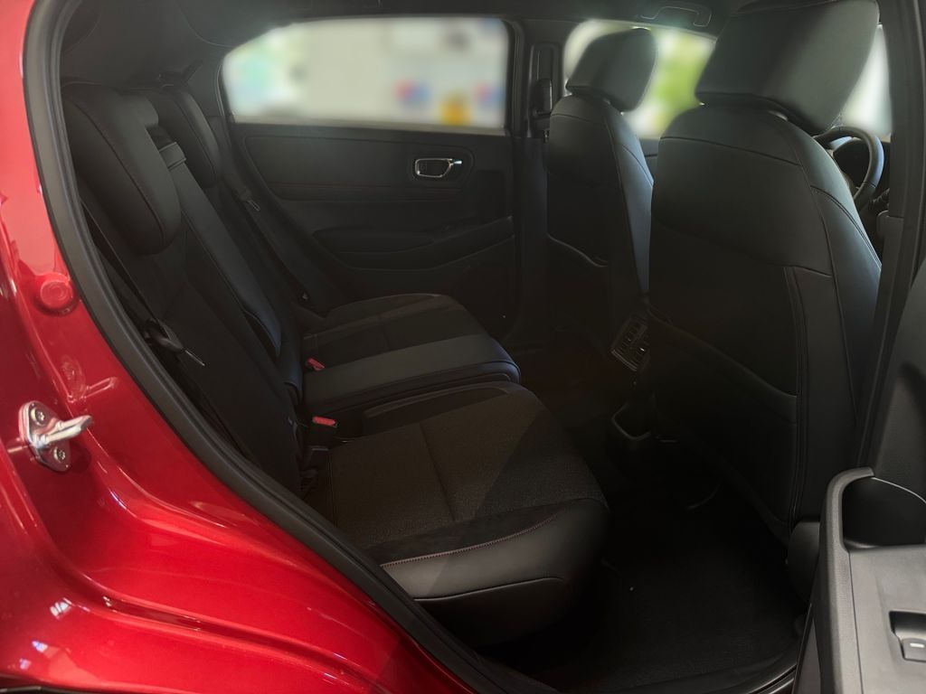 Fahrzeugabbildung Honda HR-V e:HEV 1.5 i-MMD Hybrid Advance Sport (RV/RV