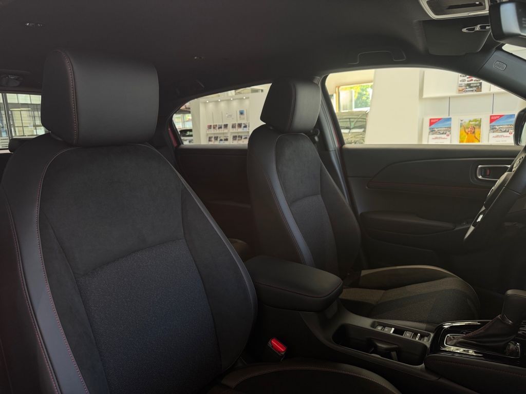 Fahrzeugabbildung Honda HR-V e:HEV 1.5 i-MMD Hybrid Advance Sport (RV/RV