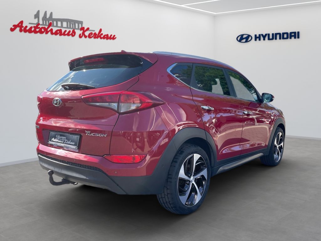 Fahrzeugabbildung Hyundai Tucson blue 1.7 CRDi 2WD DCT Premium *1HD*