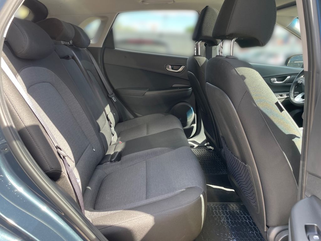 Fahrzeugabbildung Hyundai KONA EV Trend Navi, Assist. Schiebedach