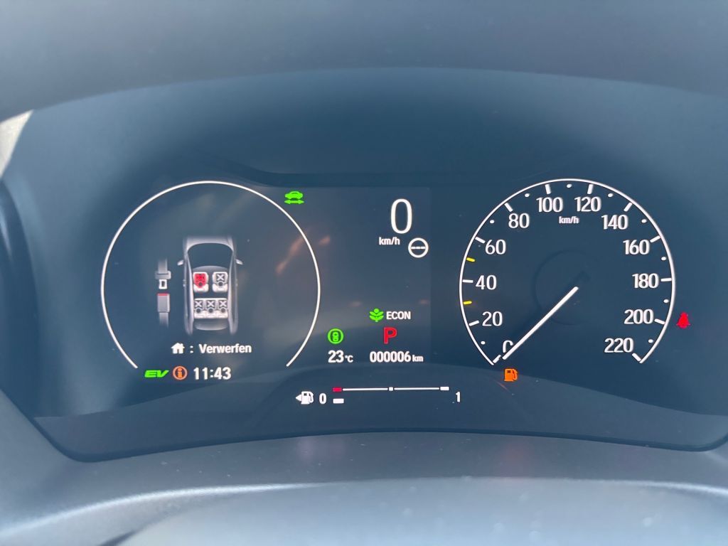 Fahrzeugabbildung Honda HR-V e:HEV 1.5 i-MMD Hybrid Elegance (RV/RV)