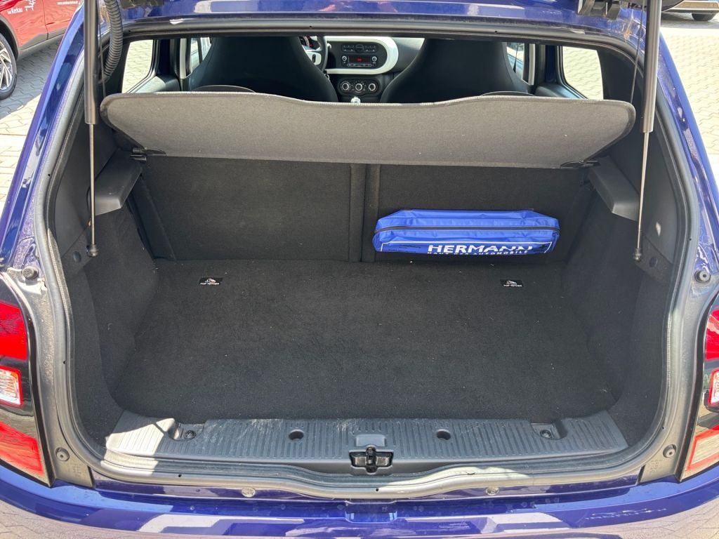 Fahrzeugabbildung Renault Twingo ENERGY TCe 90 Intens *Ganzjahresreifen*
