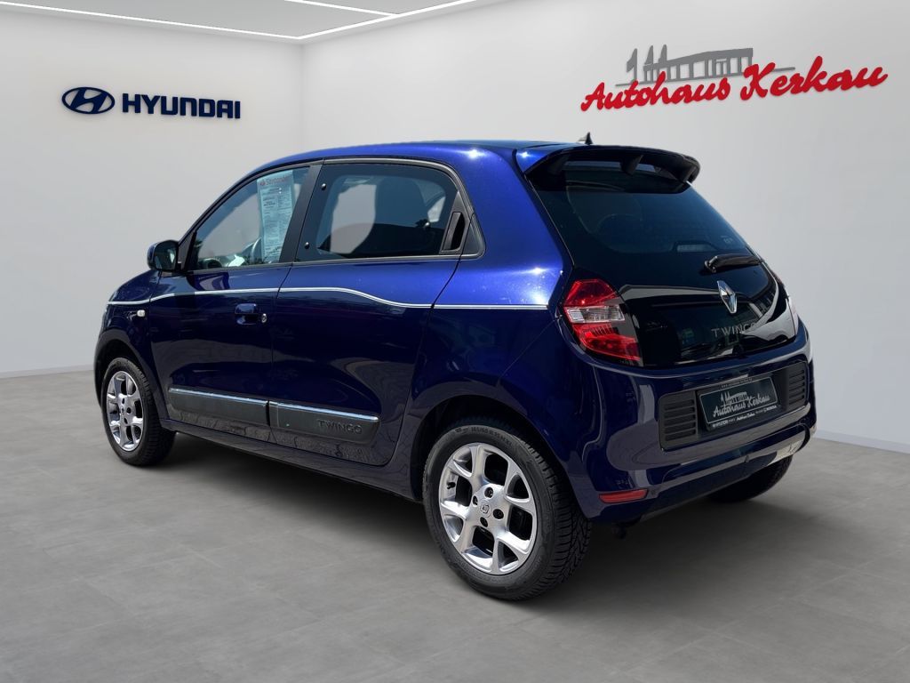 Fahrzeugabbildung Renault Twingo ENERGY TCe 90 Intens *Ganzjahresreifen*