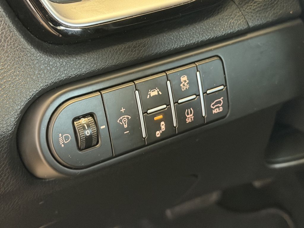 Fahrzeugabbildung Kia XCeed 1.5 T-GDI OPF DCT7  SPIRIT *Pano*Navi-P.*