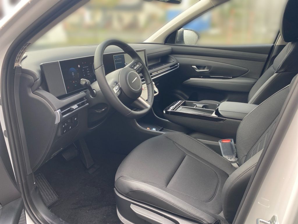 Fahrzeugabbildung Hyundai TUCSON 1.6 CRDi 48V-Hybrid 4WD DCT Trend