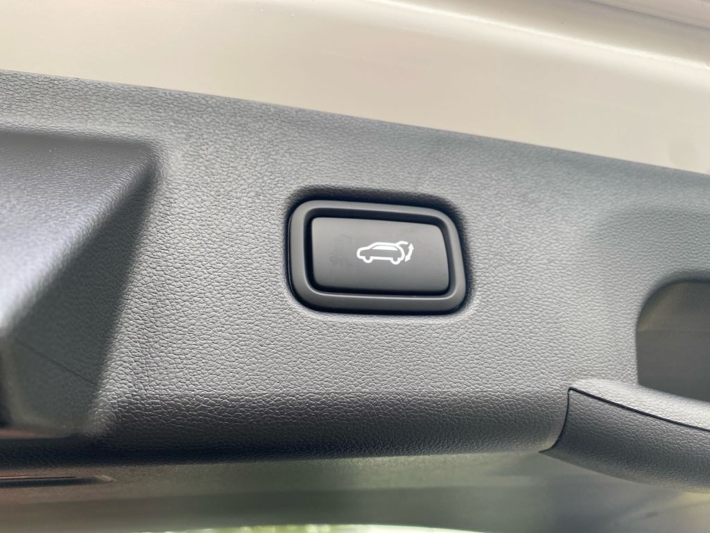 Fahrzeugabbildung Hyundai TUCSON 1.6 CRDi 48V-Hybrid 4WD DCT Trend