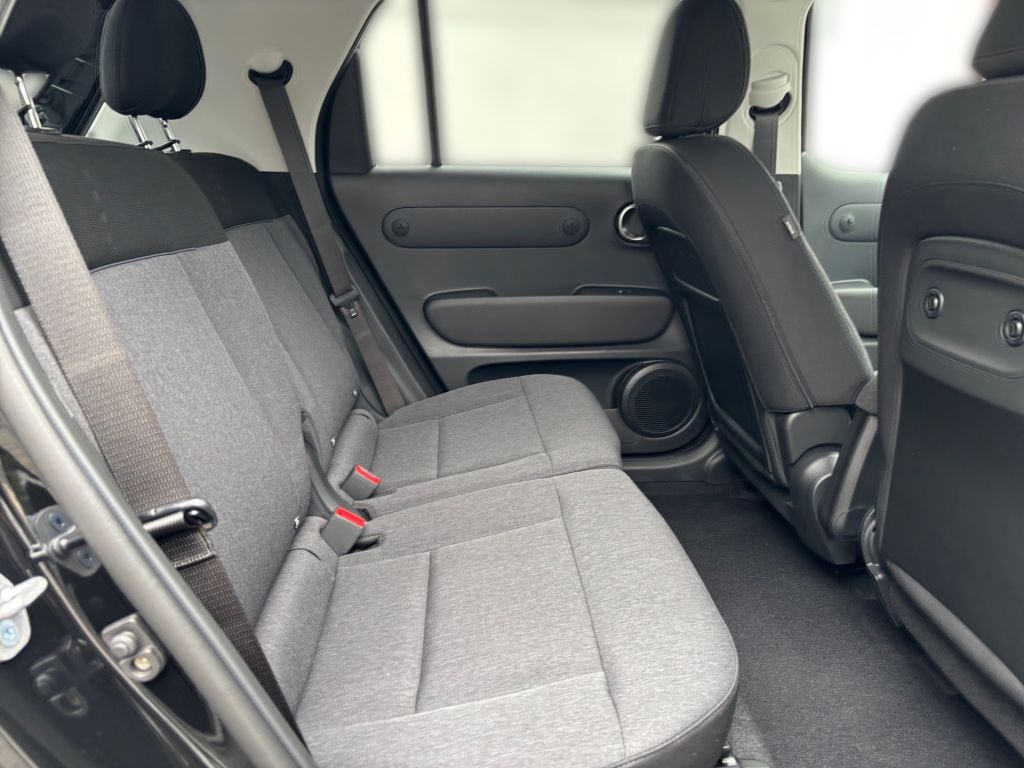 Fahrzeugabbildung Hyundai INSTER 49kWh Trend+LED Paket+Glasdach+