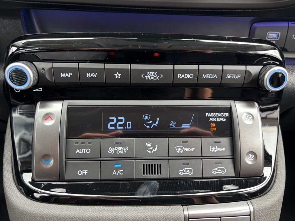 Fahrzeugabbildung Hyundai INSTER 49kWh Trend+LED Paket+Glasdach+