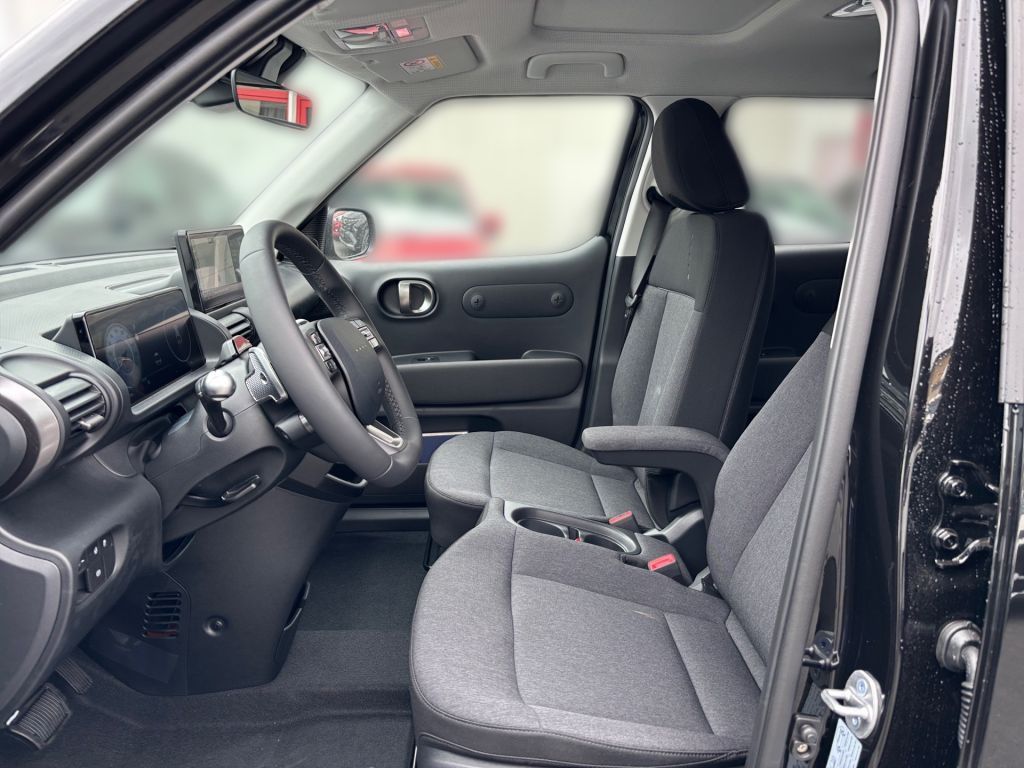 Fahrzeugabbildung Hyundai INSTER 49kWh Trend+LED Paket+Glasdach+