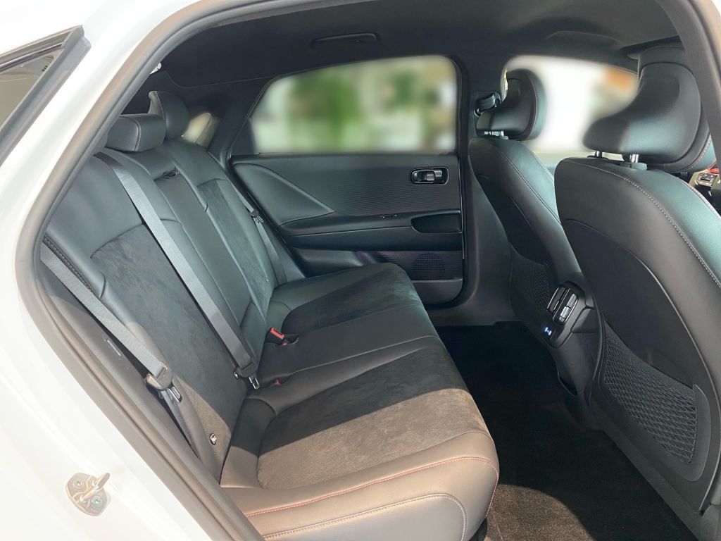 Fahrzeugabbildung Hyundai IONIQ 6 84 kWh 4WD N Line X