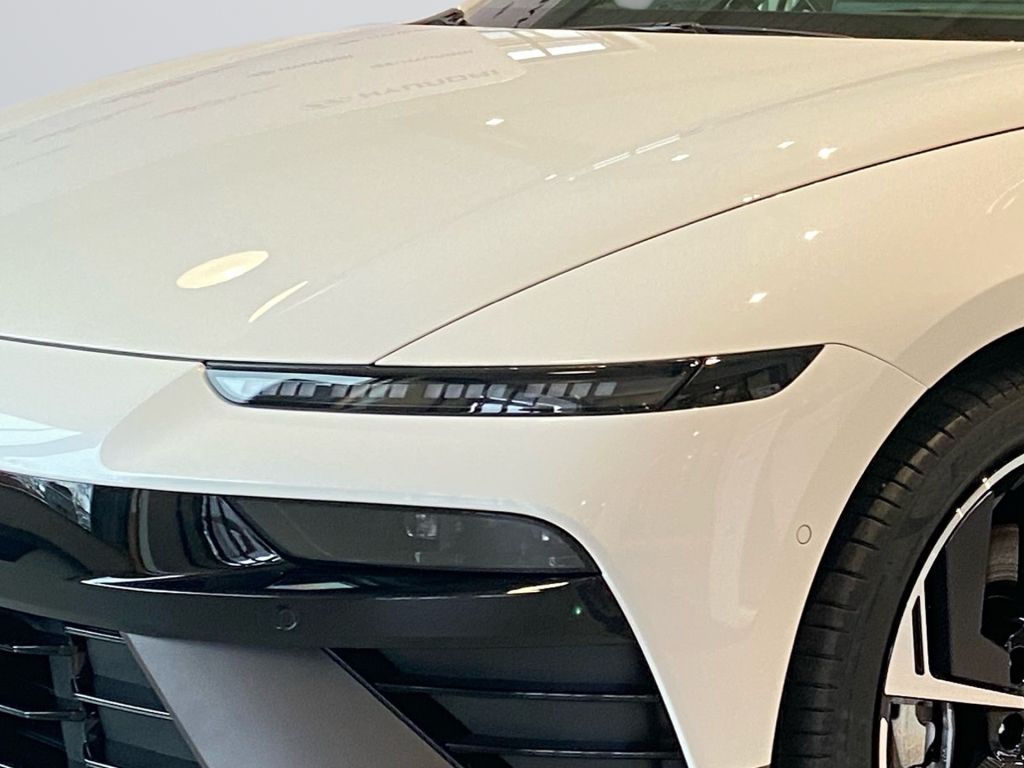 Fahrzeugabbildung Hyundai IONIQ 6 84 kWh 4WD N Line X
